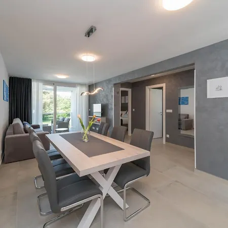 A&V Residence Novigrad Istria Extérieur photo