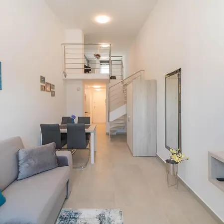 A&V Residence Novigrad Istria Extérieur photo