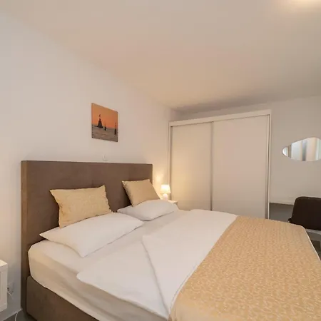 A&V Residence Novigrad Istria Extérieur photo