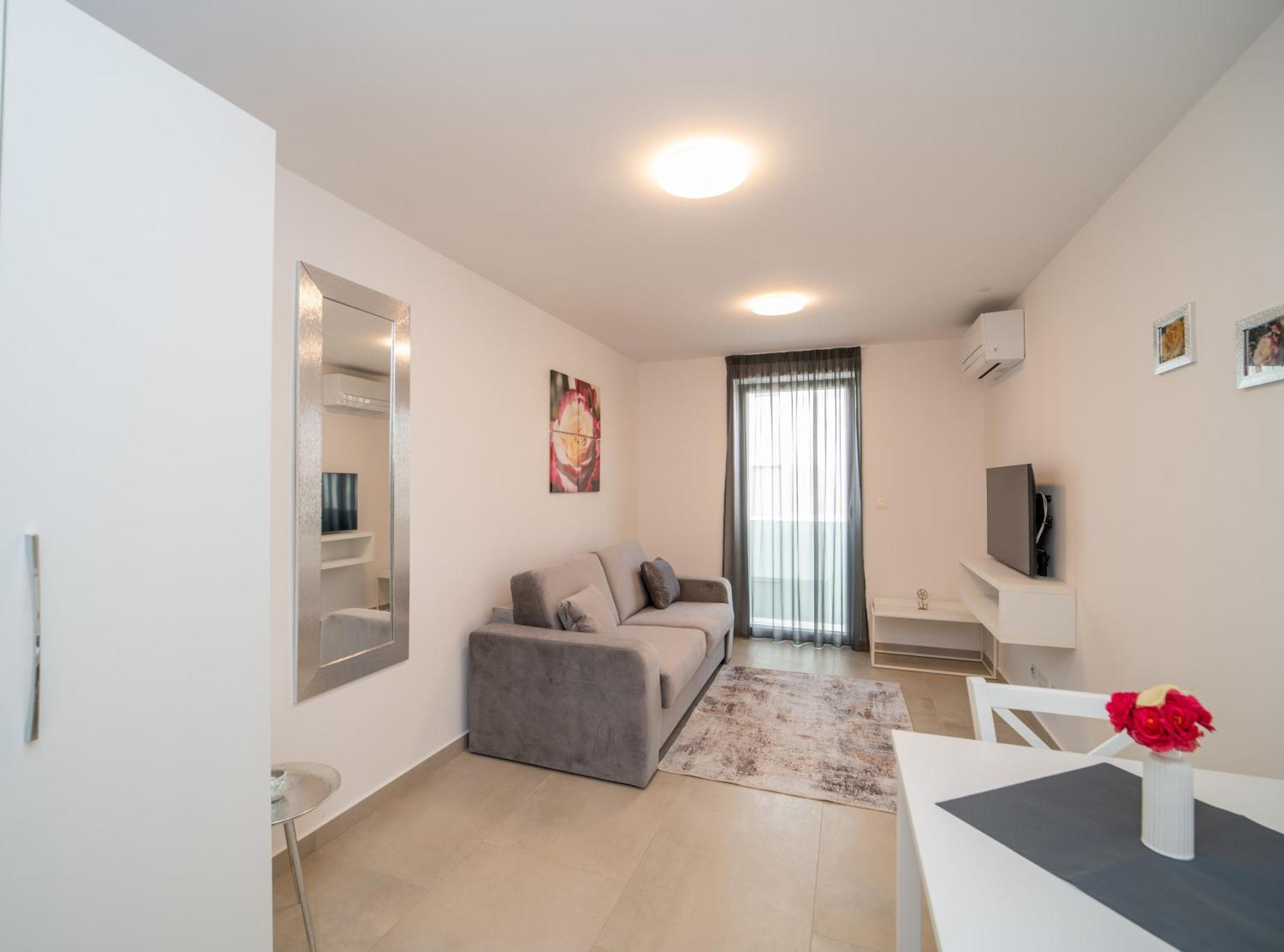 A&v Apartment *